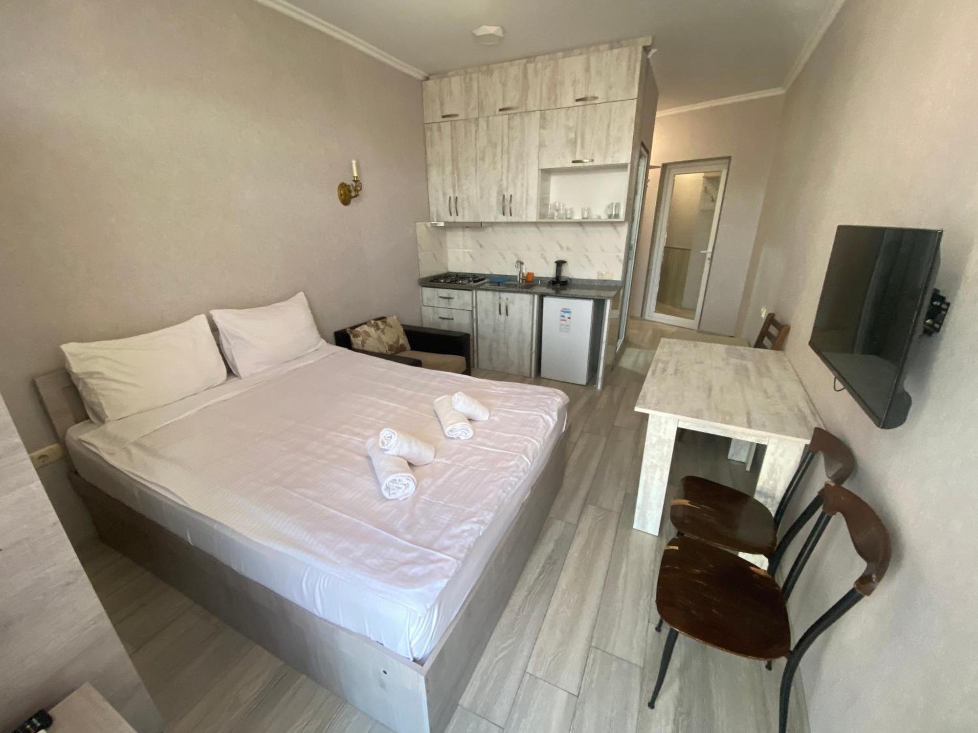Apartment - Nino Батумі Екстер'єр фото