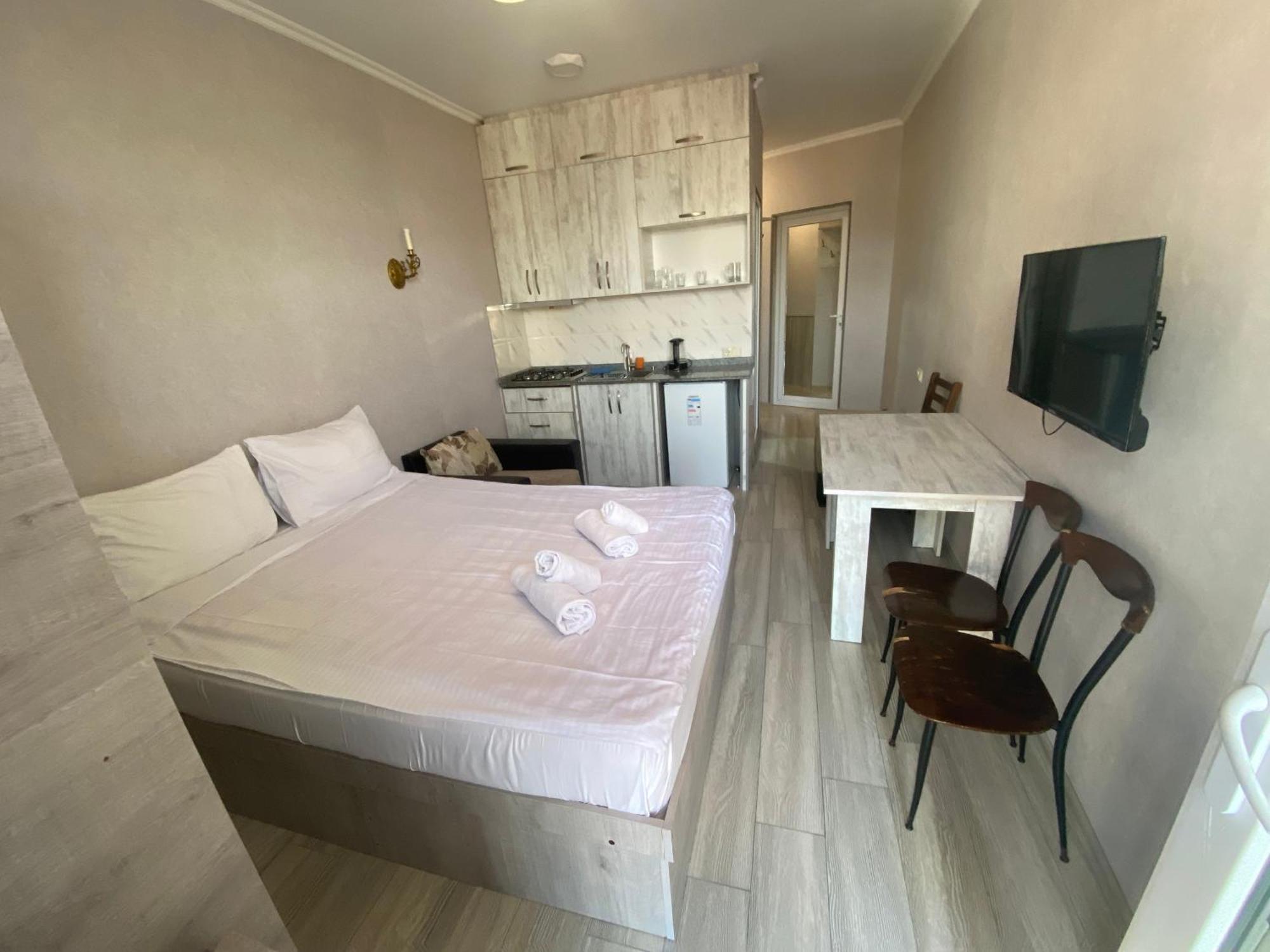 Apartment - Nino Батумі Екстер'єр фото