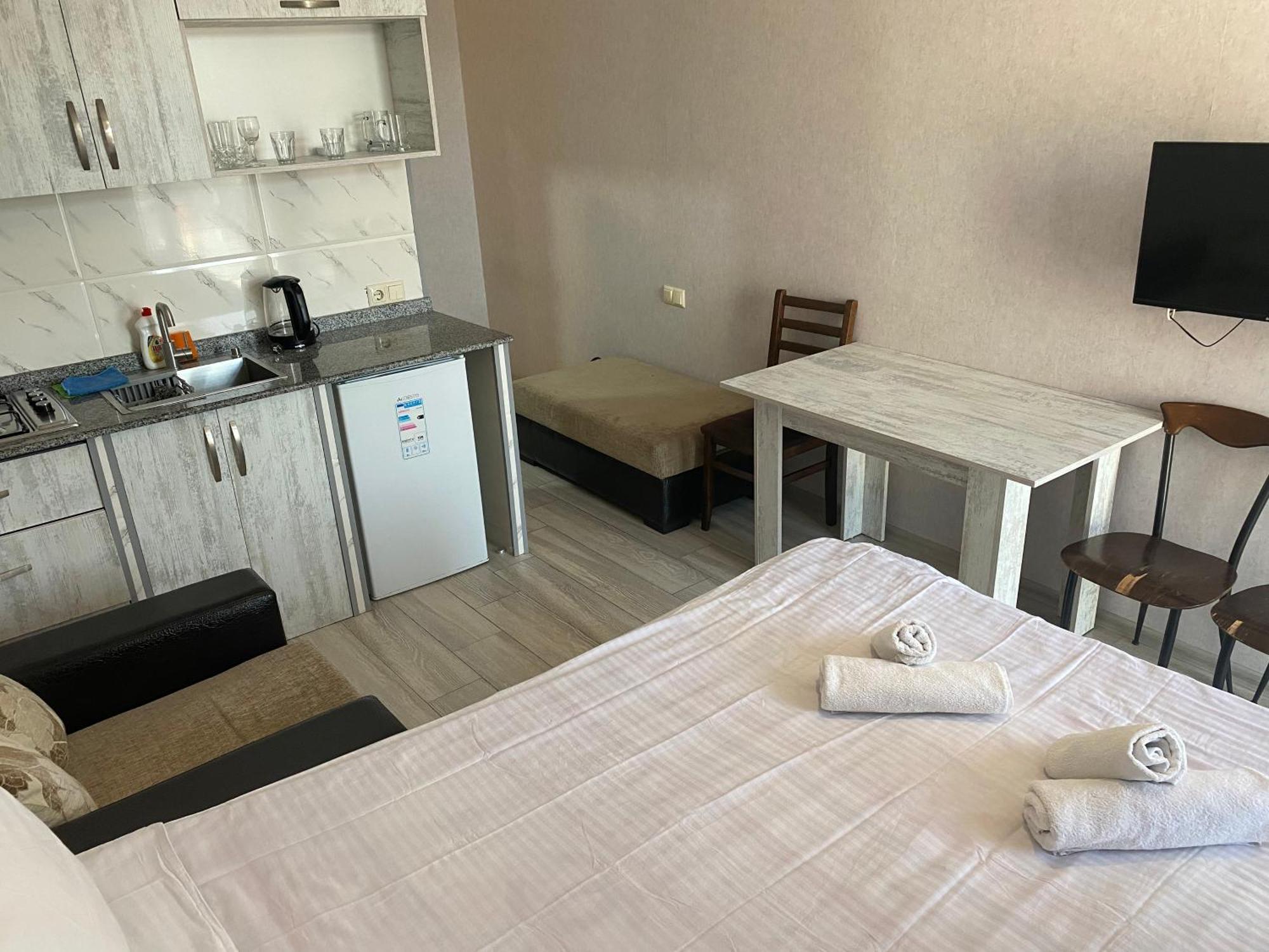 Apartment - Nino Батумі Екстер'єр фото