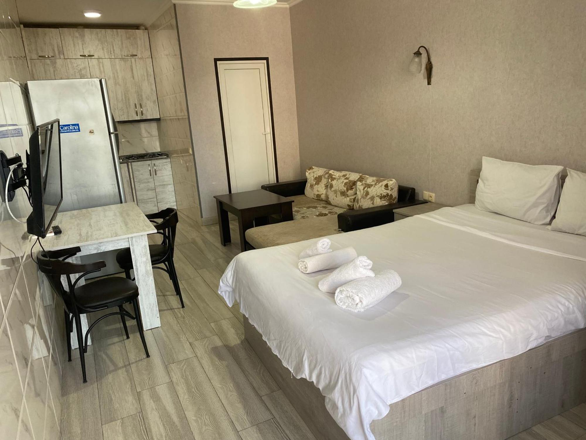 Apartment - Nino Батумі Екстер'єр фото